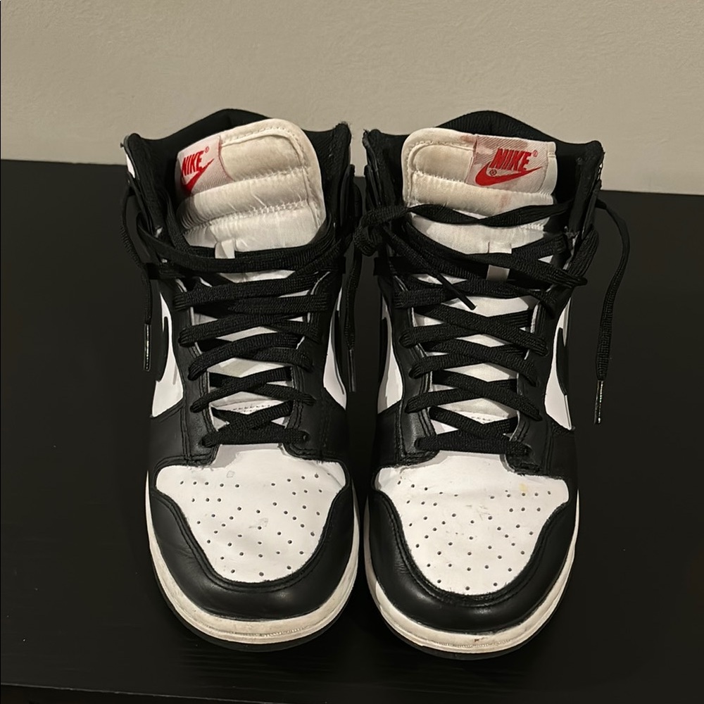 Nike Jordan Women's Sneakers - Black and White